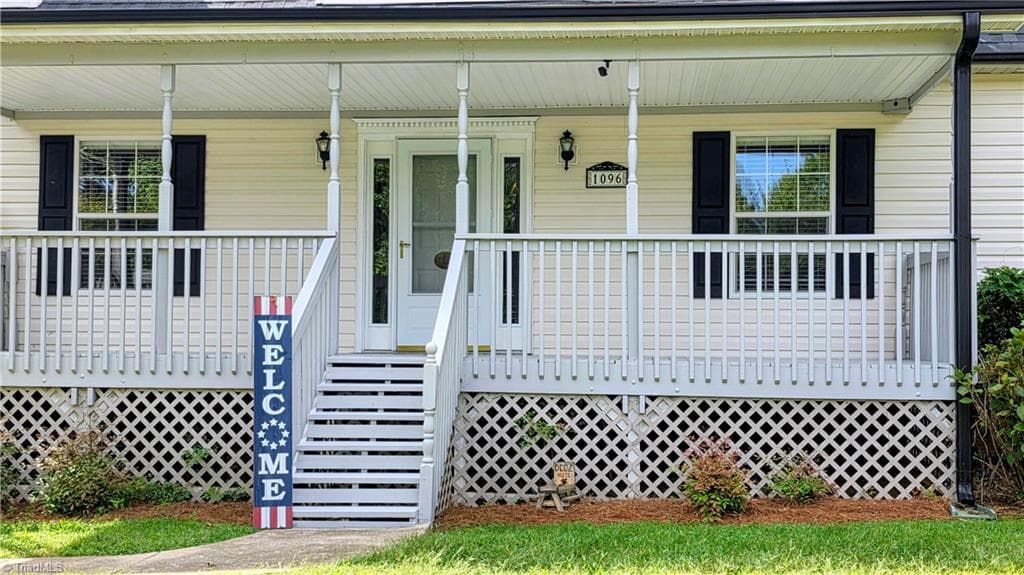 Modular at 1096 Tuttle Road, Rural Hall NC 27045, Rural Hall, photo 2 of 42