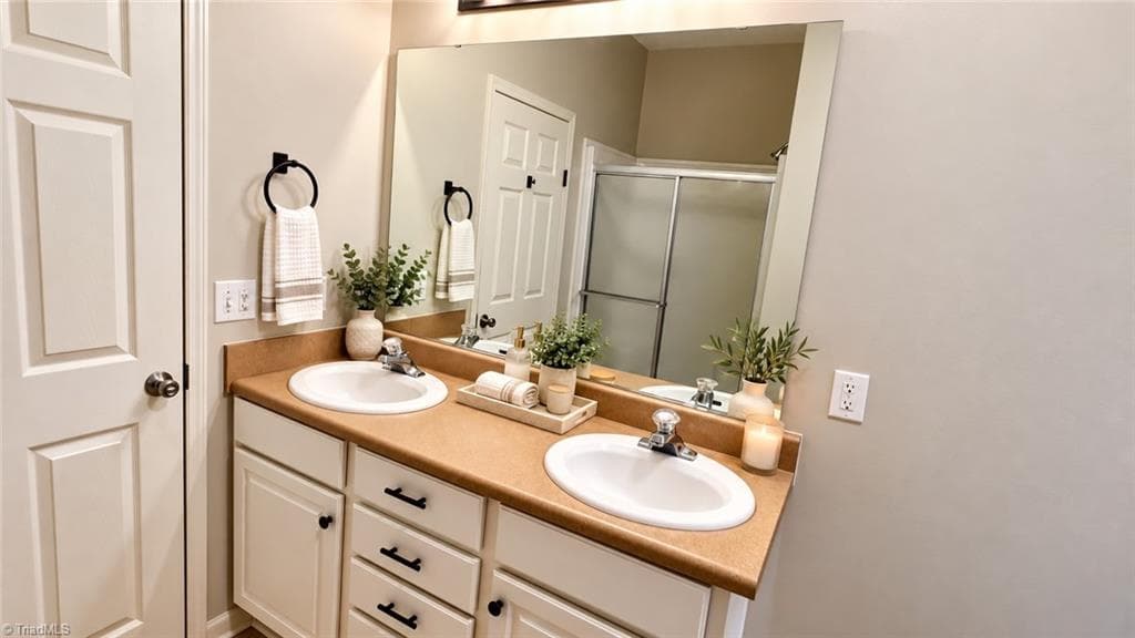 Modular at 1096 Tuttle Road, Rural Hall NC 27045, Rural Hall, photo 8 of 42