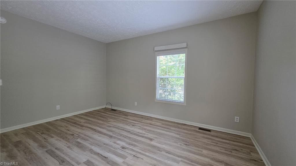 Modular at 1096 Tuttle Road, Rural Hall NC 27045, Rural Hall, photo 21 of 42