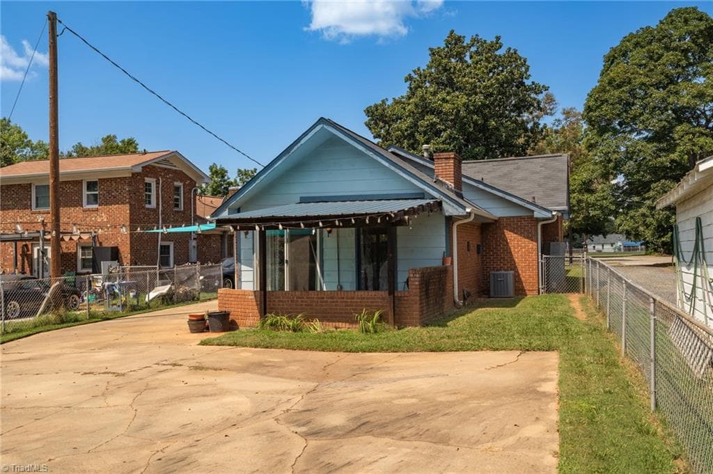 Stick/Site Built at 218 Williamson Street, Burlington NC 27215, Burlington, photo 31 of 33