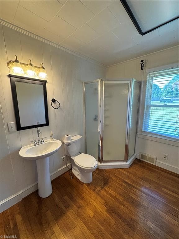 Remarks at 200 W King Street, King NC 27021, King, photo 83 of 92