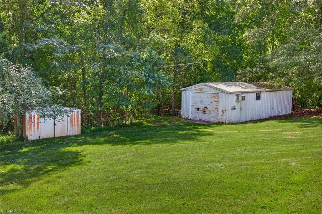 Stick/Site Built at 284 New Salem Road, Randleman NC 27317, Randleman, photo 55 of 58