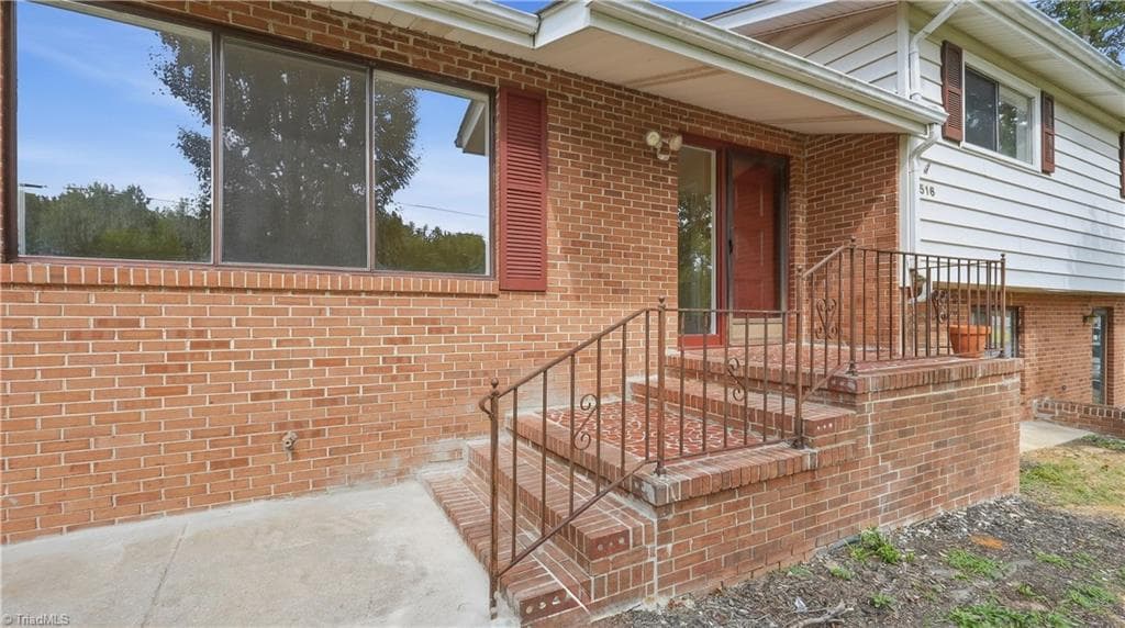 Stick/Site Built at 516 park Lane, Reidsville NC 27320, Reidsville, photo 5 of 80