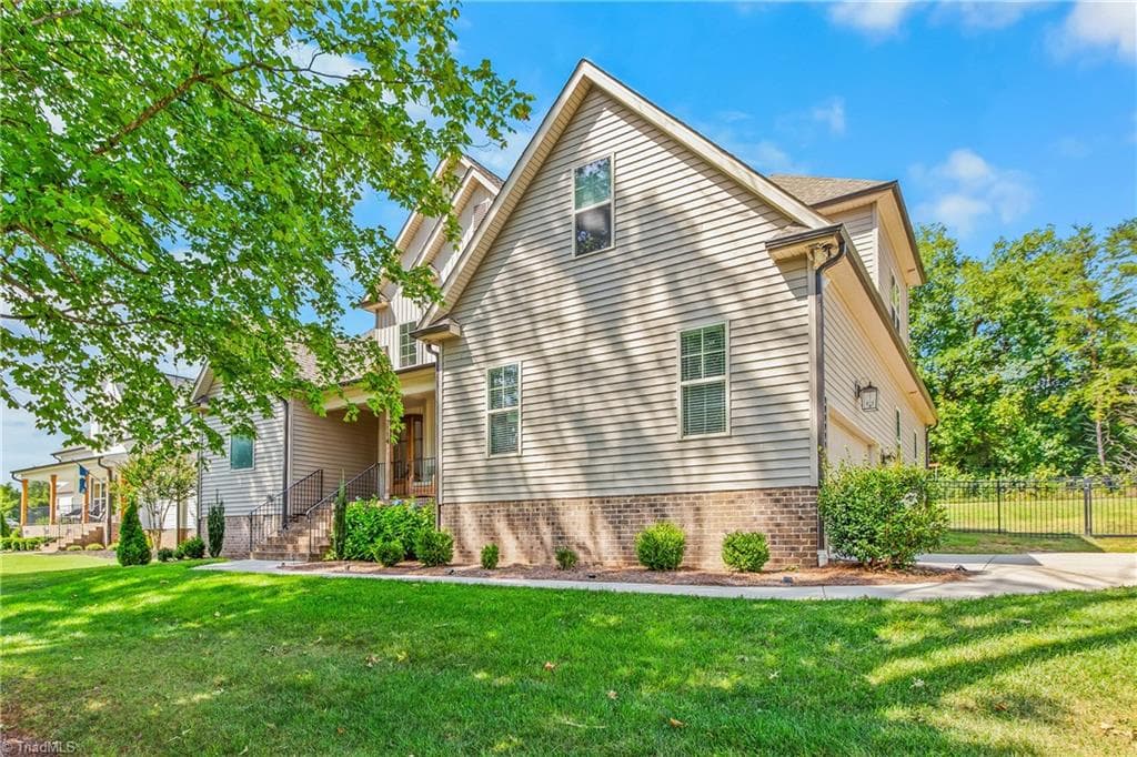 Stick/Site Built at 7114 Rae Farms Way, Greensboro NC 27455, photo 4 of 47