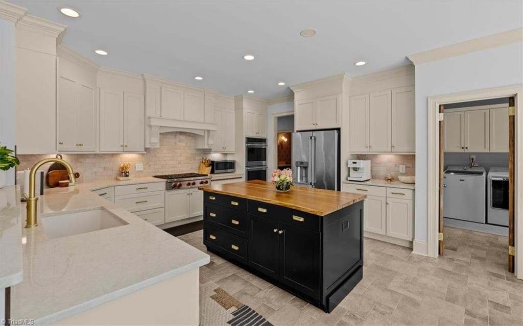 Stick/Site Built at 7376 Hidden View Drive, Oak Ridge NC 27310, Oak Ridge, photo 15 of 100
