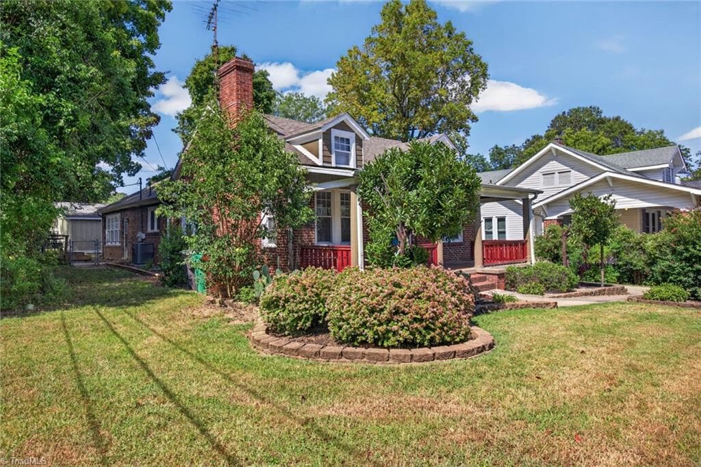 Stick/Site Built at 209 Louise Avenue, High Point NC 27262, photo 3 of 32