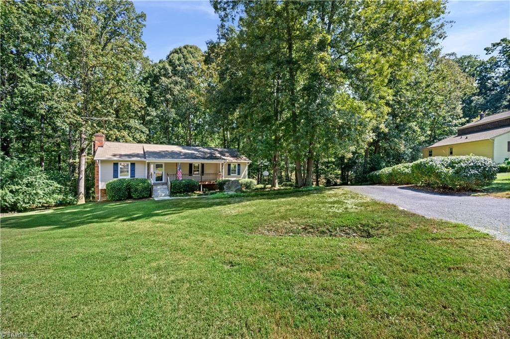 Stick/Site Built at 370 Tamworth Drive, Clemmons NC 27012, Clemmons, photo 3 of 50