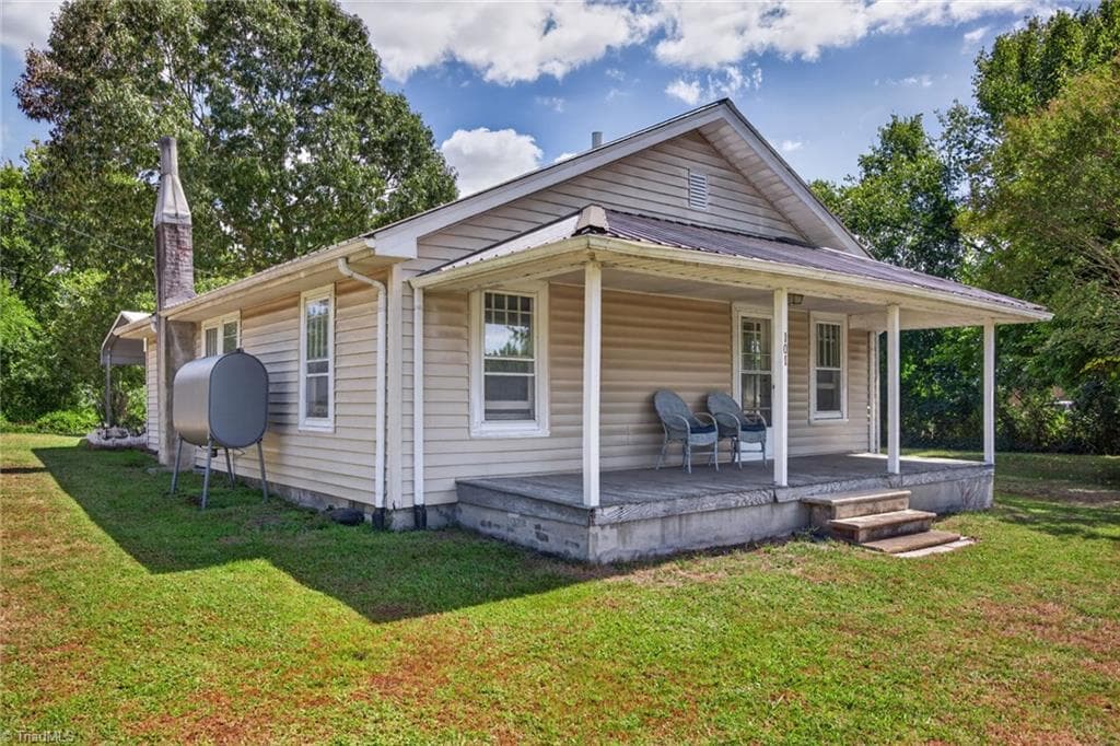 Stick/Site Built at 101 Goforth Drive, Thomasville NC 27360, Thomasville, photo 3 of 15