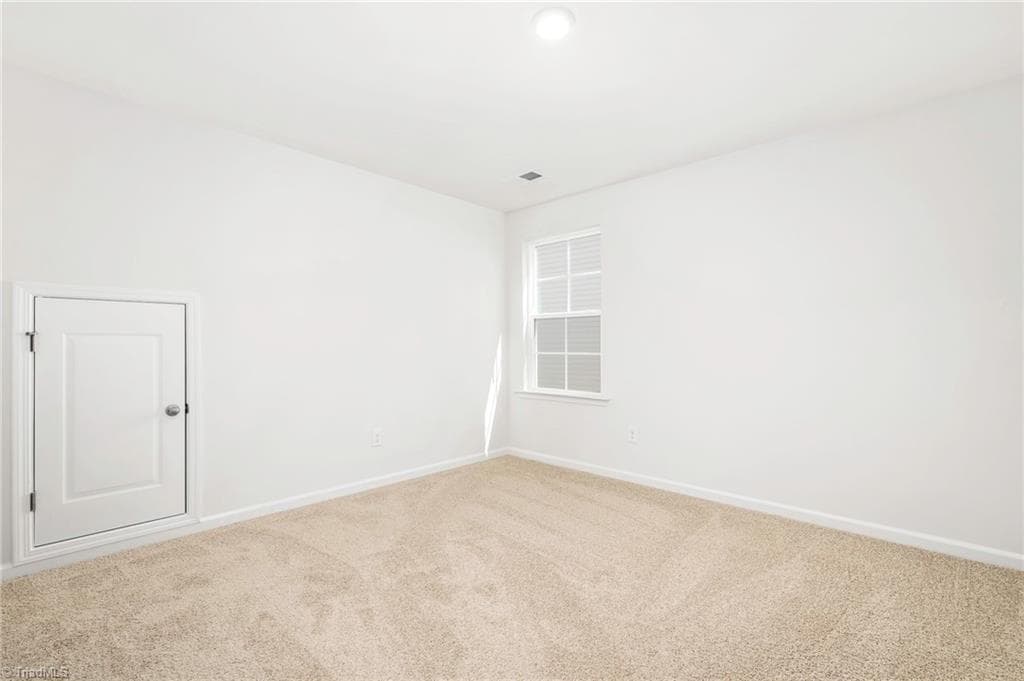 Stick/Site Built at 2708 Luxborough Lane, Mebane NC 27302, Mebane, photo 19 of 20