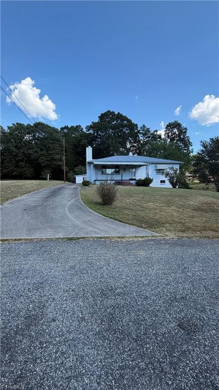Stick/Site Built at 101 BETHLEHEM Avenue, Thomasville NC 27360, Thomasville, photo 2 of 18