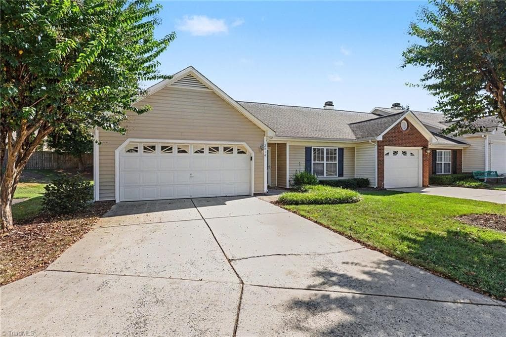 Stick/Site Built at 3616 Rising River Lane, Greensboro NC 27409, photo 3 of 25
