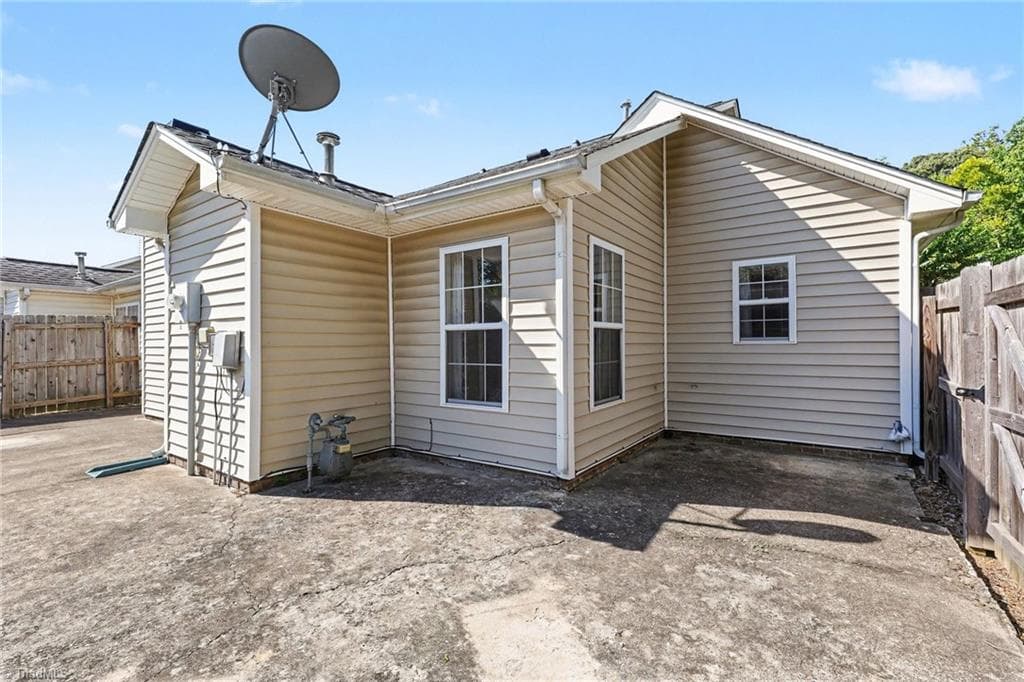 Stick/Site Built at 3616 Rising River Lane, Greensboro NC 27409, photo 24 of 25