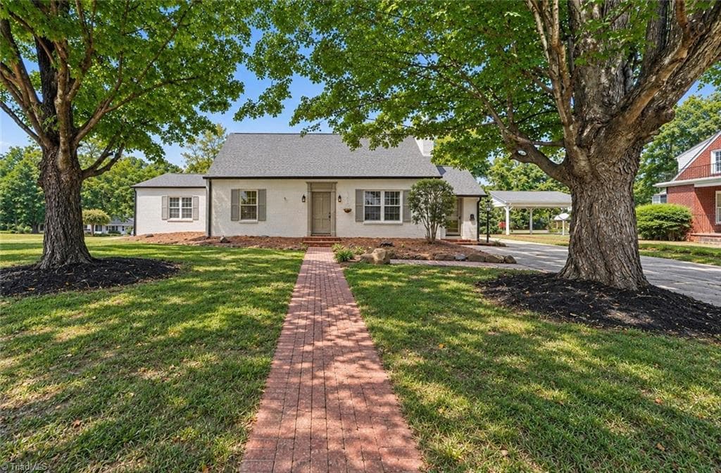 433 N Main Street, Mocksville NC 27028
