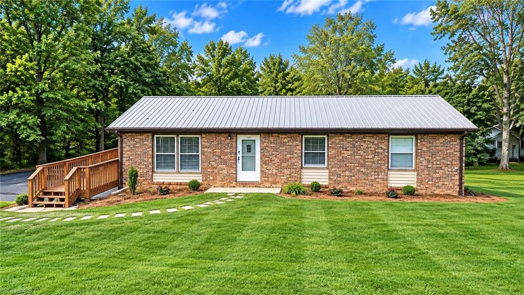 Stick/Site Built at 359 Ruritan Park Road, North Wilkesboro NC 28659, North Wilkesboro, photo 3 of 22