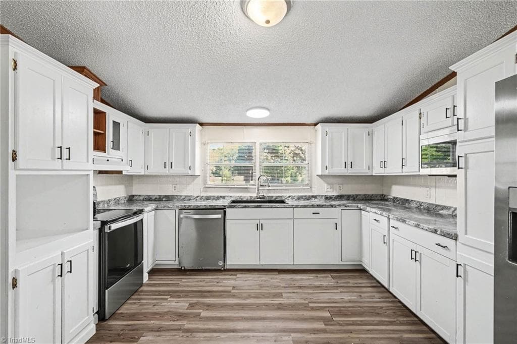 Manufactured Home at 530 Gladstone Road, Mocksville NC 27028, Mocksville, photo 13 of 44
