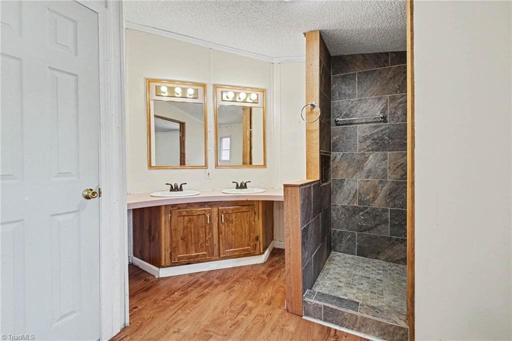 Primary Bath - 530 Gladstone Road, Mocksville NC 27028, Mocksville