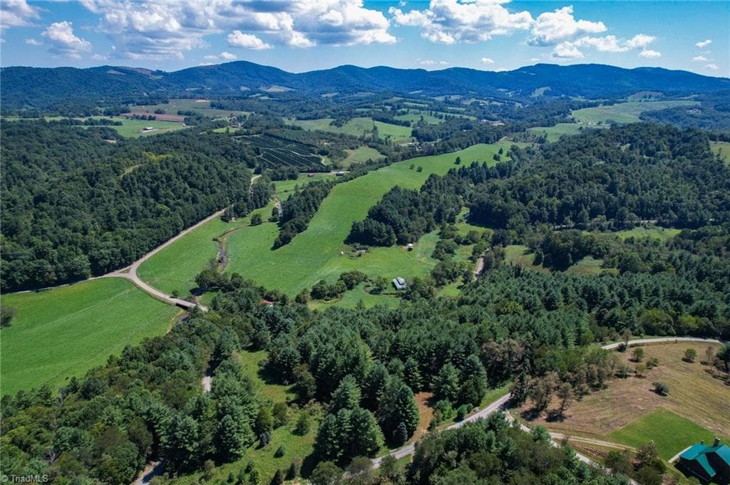 Unimproved Land at 257 Alta Vista Lane, Sparta NC 28675, photo 19 of 22