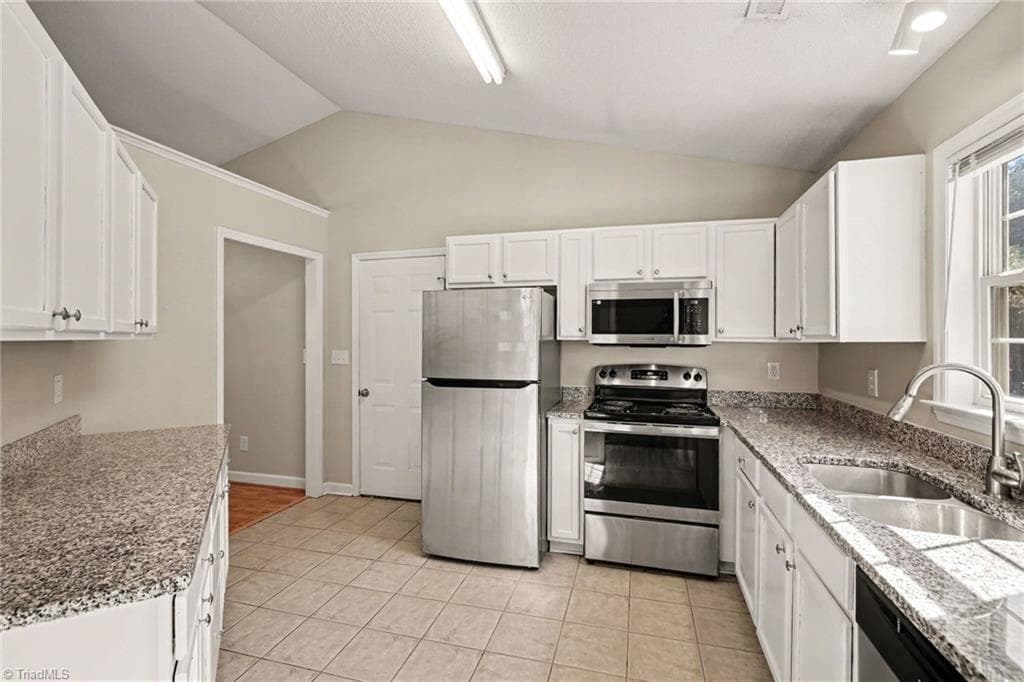 Stick/Site Built at 1622 Hawkcrest Lane, Winston-Salem NC 27127, photo 7 of 17