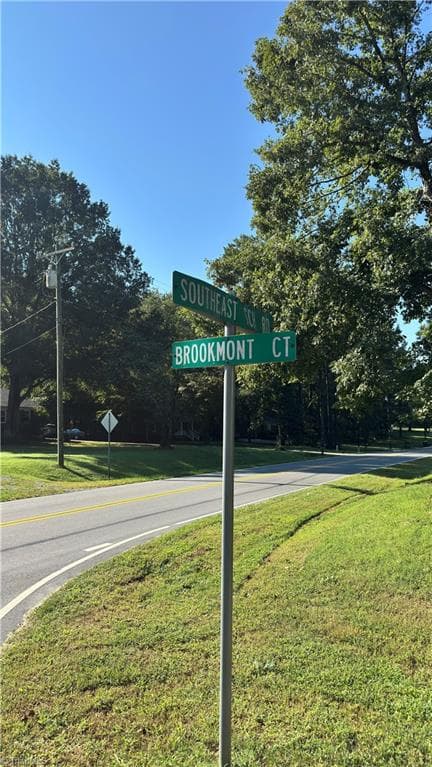 4116 SE southeast school Road, Greensboro NC 27406