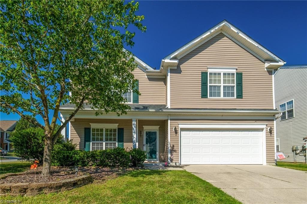 Stick/Site Built at 6415 Hedgewood Lane, High Point NC 27265, photo 2 of 45