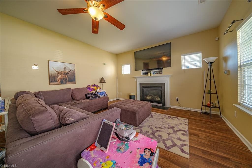 Stick/Site Built at 6415 Hedgewood Lane, High Point NC 27265, photo 13 of 45