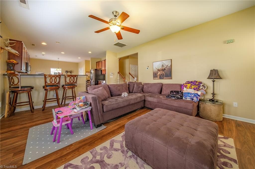 Stick/Site Built at 6415 Hedgewood Lane, High Point NC 27265, photo 14 of 45