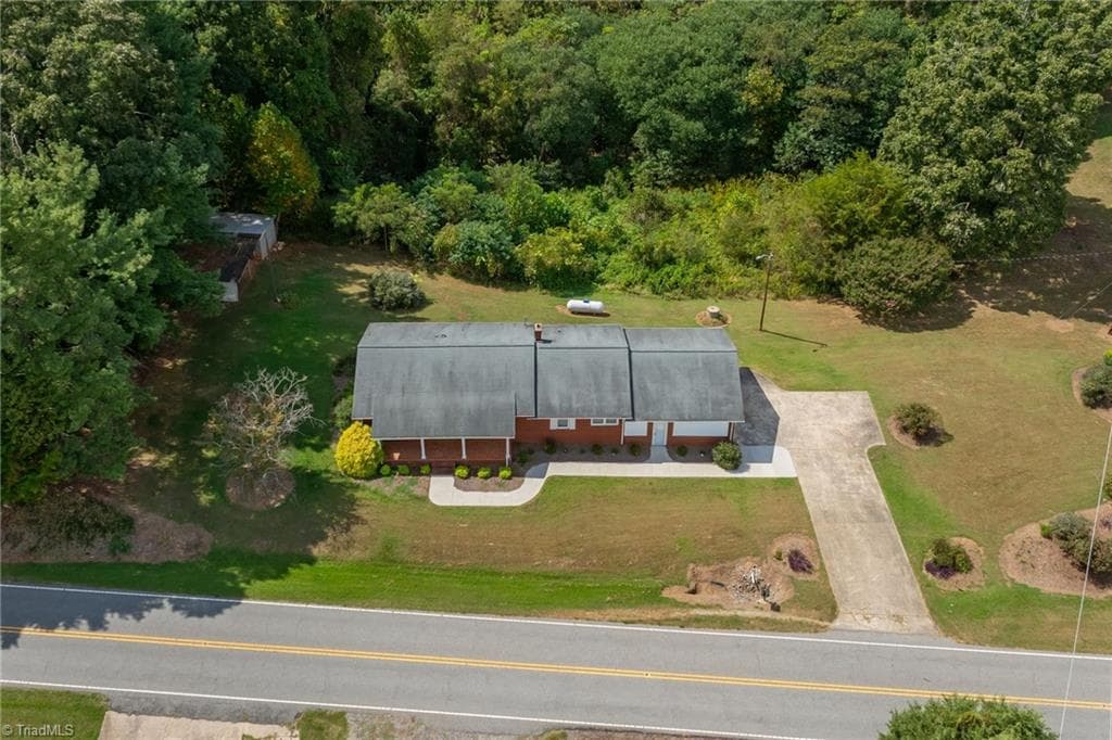 Stick/Site Built at 3827 NC Highway 772, Walnut Cove NC 27052, Walnut Cove, photo 40 of 46