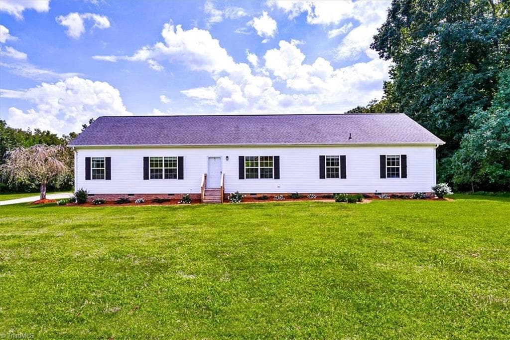 Modular at 5954 Apple Wyrick Road, Gibsonville NC 27249, photo 15 of 50