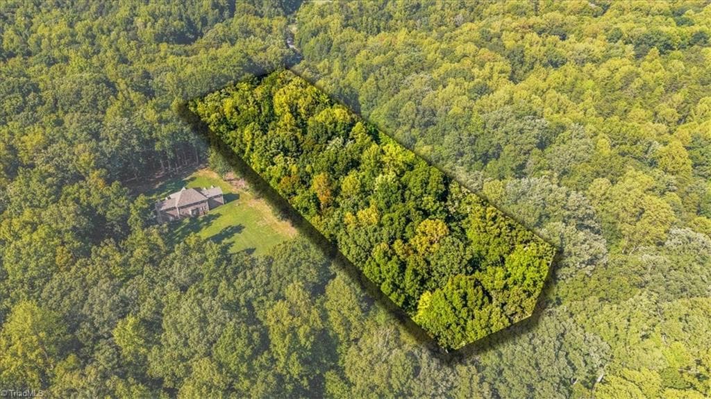 Single Family Residence at 1786 Kalon Drive, Browns Summit NC 27415, photo 3 of 12