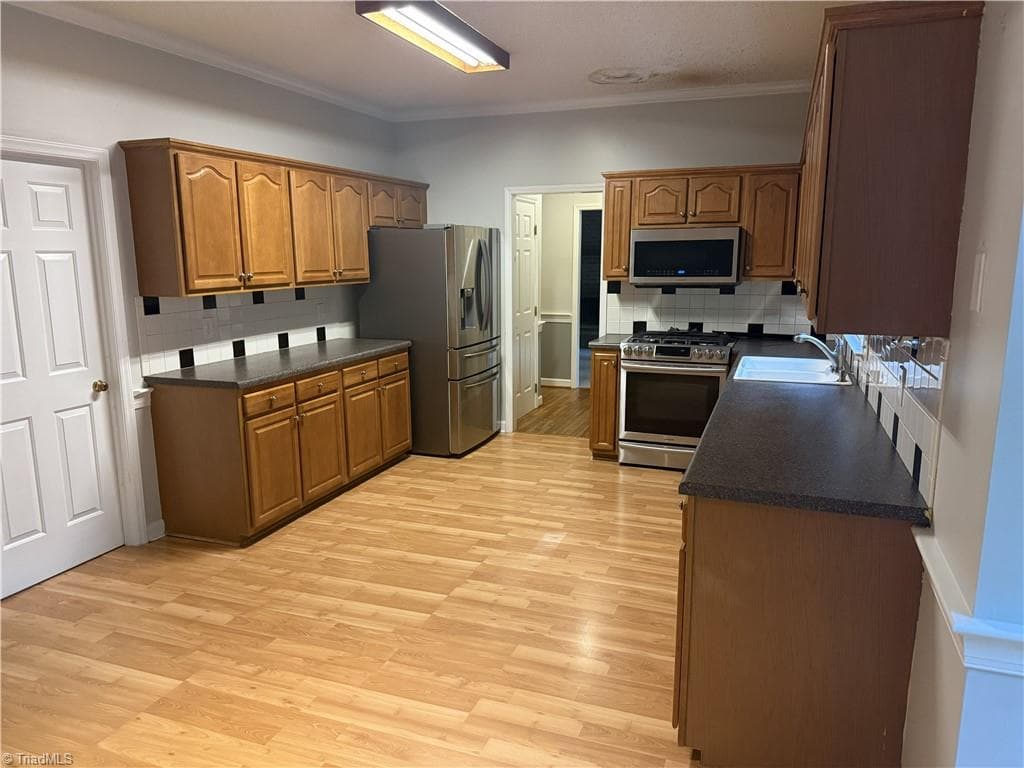 Stick/Site Built at 670 Alpine Road, Winston-Salem NC 27104, Winston-Salem, photo 3 of 12