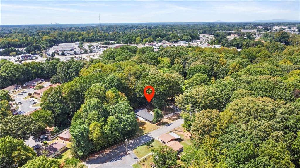 Stick/Site Built at 822 Birch Lane, Kernersville NC 27284, photo 37 of 37