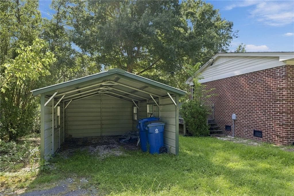 Stick/Site Built at 1203 Ranhurst Road, McLeansville NC 27301, McLeansville, photo 32 of 43
