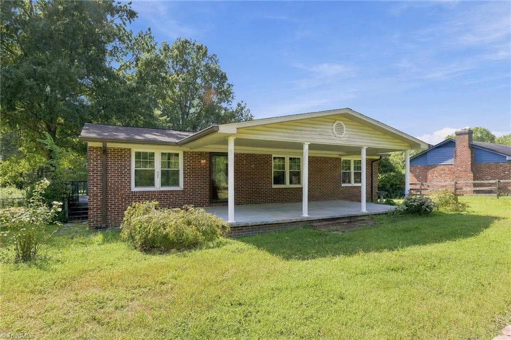 1203 Ranhurst Road, McLeansville NC 27301