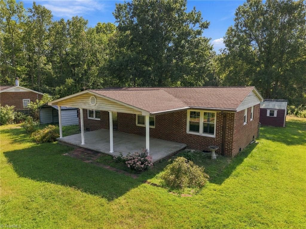 Stick/Site Built at 1203 Ranhurst Road, McLeansville NC 27301, McLeansville, photo 5 of 43