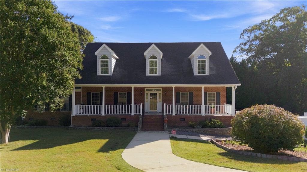 Stick/Site Built at 6112 Four Oaks Court, Summerfield NC 27358, Summerfield, photo 3 of 94