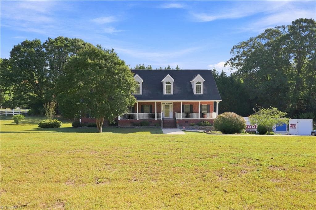 Stick/Site Built at 6112 Four Oaks Court, Summerfield NC 27358, Summerfield, photo 9 of 94