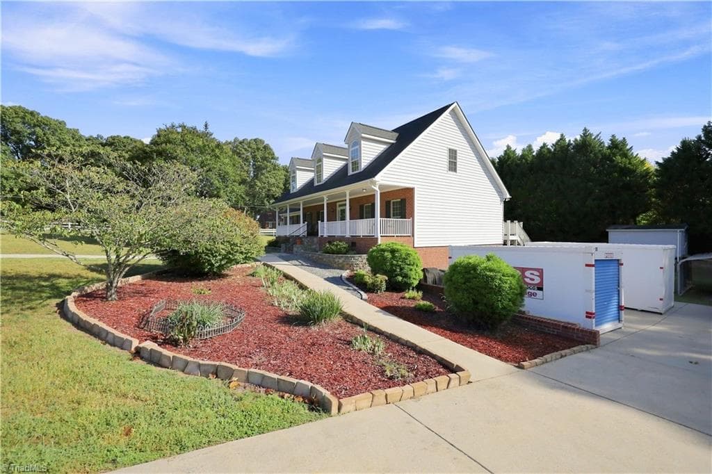 Stick/Site Built at 6112 Four Oaks Court, Summerfield NC 27358, Summerfield, photo 89 of 94