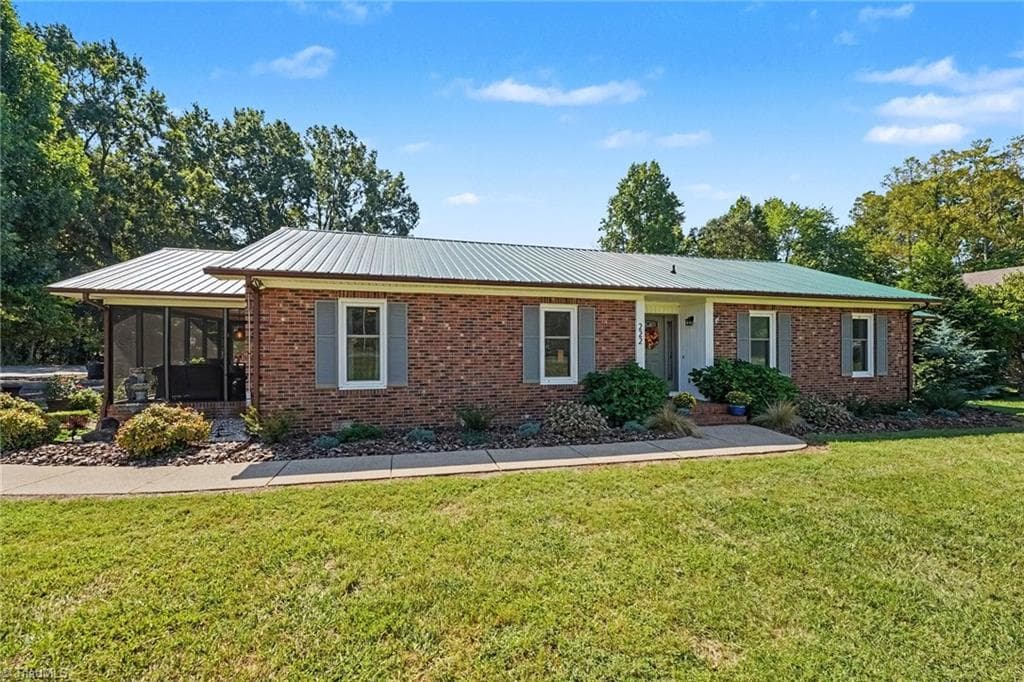 Stick/Site Built at 222 Devonway Street, Eden NC 27288, Eden, photo 3 of 42
