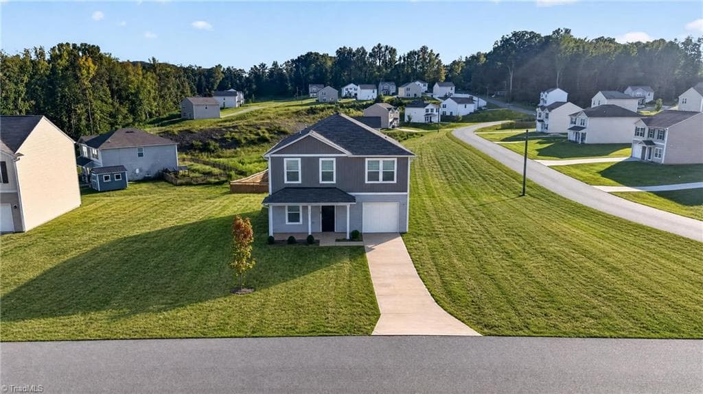 Stick/Site Built at 806 Fox Laurel Court, Asheboro NC 27205, photo 2 of 49