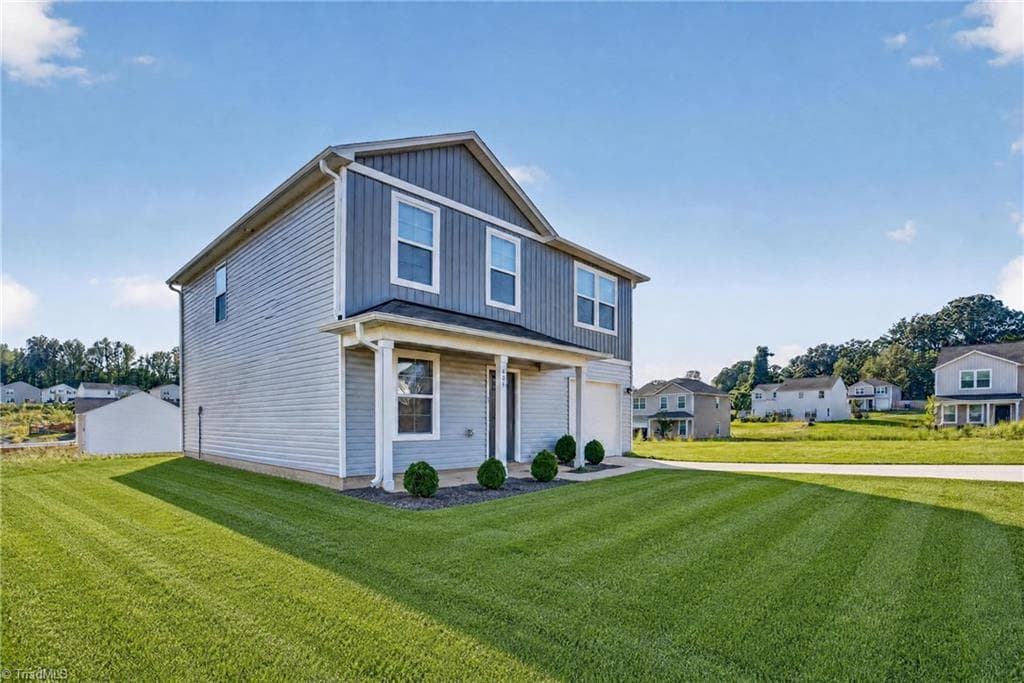 Stick/Site Built at 806 Fox Laurel Court, Asheboro NC 27205, photo 14 of 49