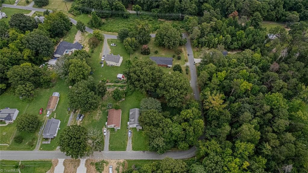 Stick/Site Built at 469 Lakeview Drive, Burlington NC 27215, Burlington, photo 46 of 50
