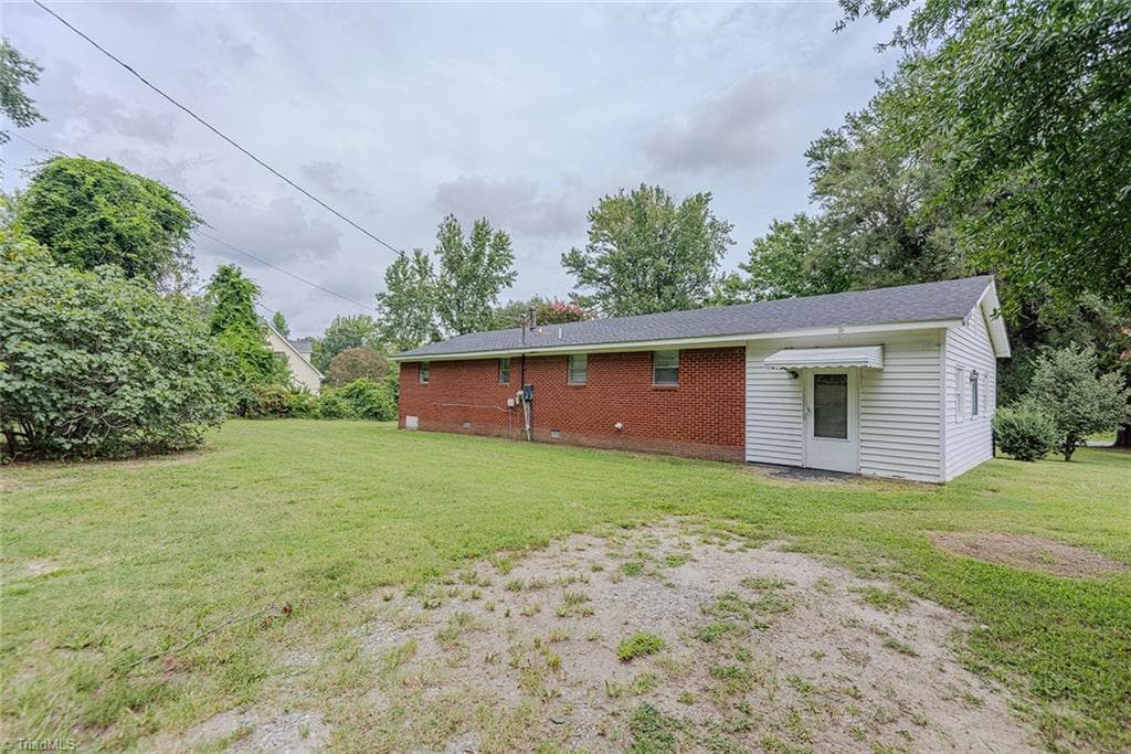 Stick/Site Built at 469 Lakeview Drive, Burlington NC 27215, Burlington, photo 34 of 50