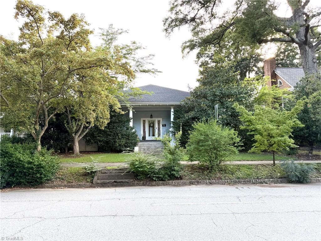 907 Johnson Street, High Point NC 27262