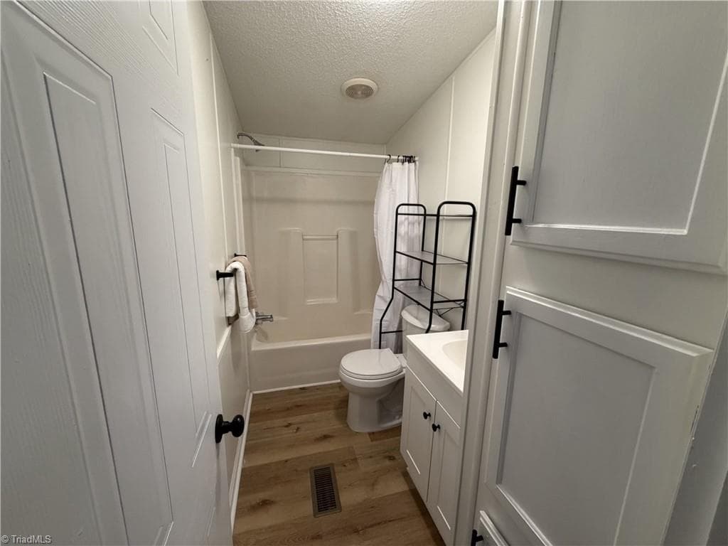 Manufactured Home at 150 Rocky Forest Trail, Elkin NC 28621, Elkin, photo 53 of 64