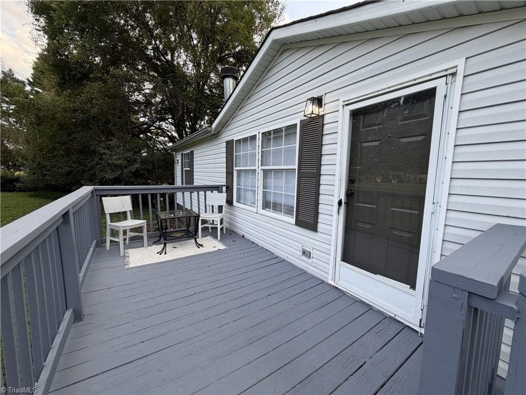 Manufactured Home at 150 Rocky Forest Trail, Elkin NC 28621, Elkin, photo 11 of 64