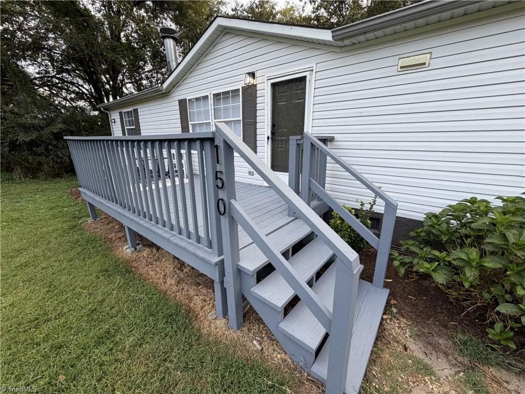 Manufactured Home at 150 Rocky Forest Trail, Elkin NC 28621, Elkin, photo 9 of 64