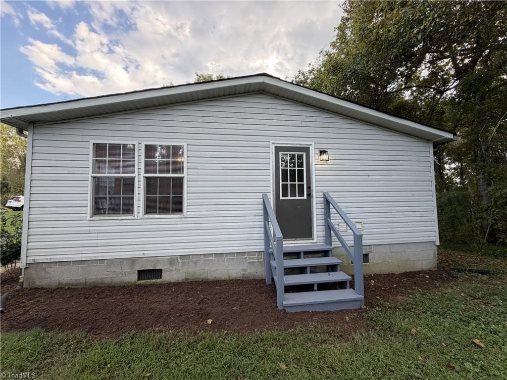 Manufactured Home at 150 Rocky Forest Trail, Elkin NC 28621, Elkin, photo 61 of 64