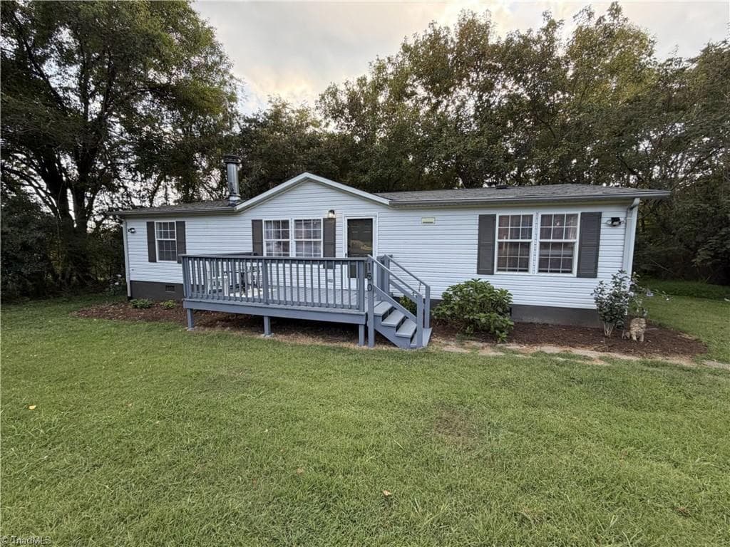 Manufactured Home at 150 Rocky Forest Trail, Elkin NC 28621, Elkin, photo 7 of 64