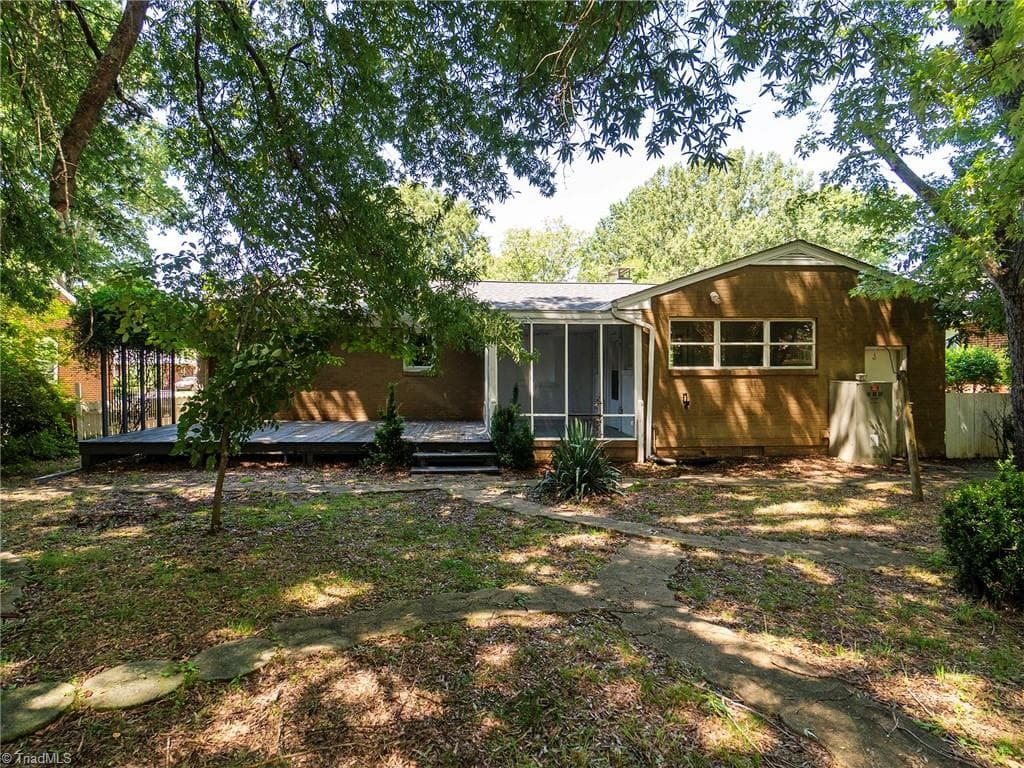 Stick/Site Built at 1527 Sherwood Drive, Burlington NC 27215, Burlington, photo 40 of 40