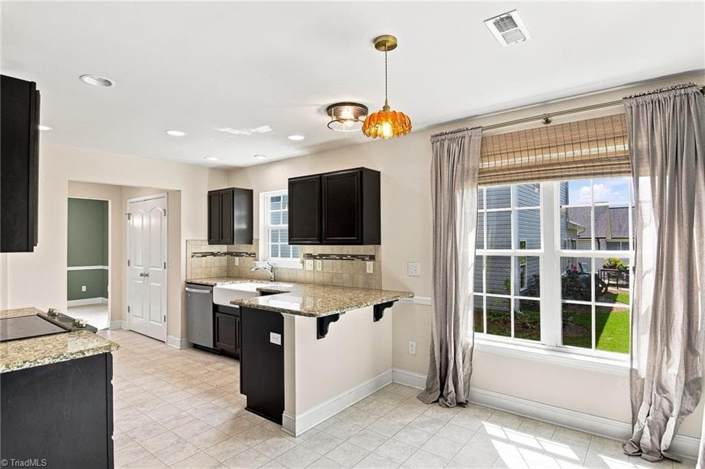 Stick/Site Built at 3687 Hayfield Court, Thomasville NC 27360, photo 13 of 33